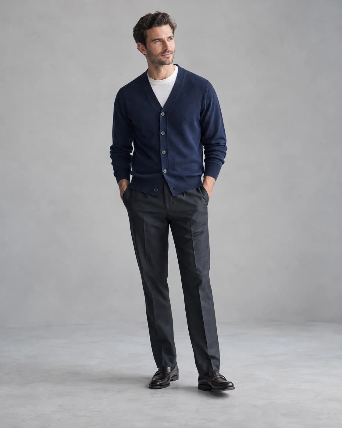 Navy Merino Cardigan — фотография 1